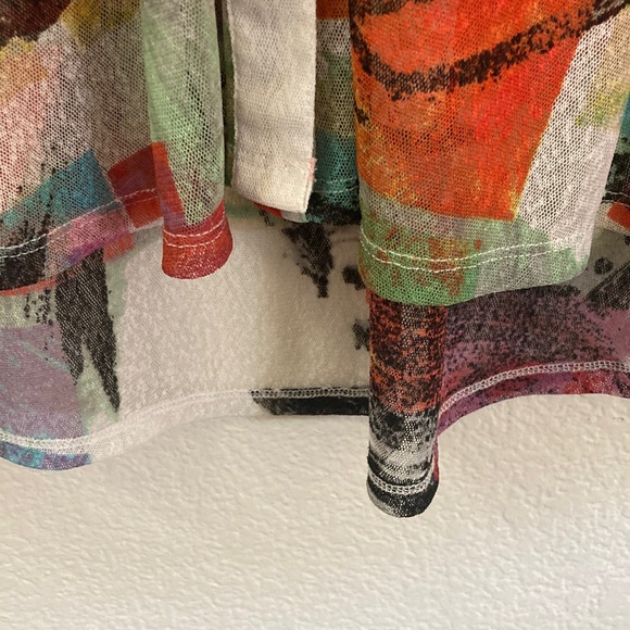 Ali milles Colorful Abstract Button Down Shirt high low 3/4 sleeves - Picture 4 of 6